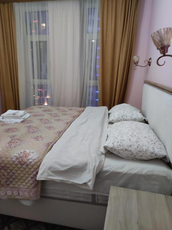 Apartment On Sherif Khimshiashvili Street 15B バトゥーミ エクステリア 写真